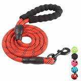 Tangle-Free Reflective Dog Leash – Durable Nylon, 6 Feet Long, 360-Degree Rotating Hook for Safe Evening Walks