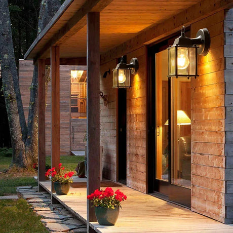 Vintage-Style Waterproof Outdoor Wall Lamp - Elegant Retro Exterior Lighting