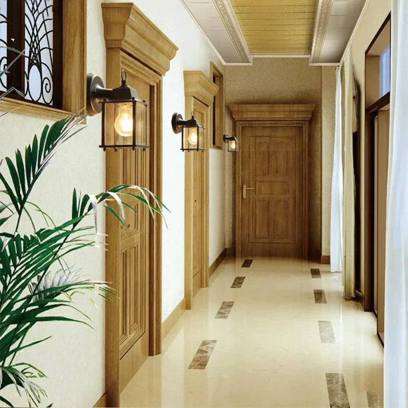 Vintage-Style Waterproof Outdoor Wall Lamp - Elegant Retro Exterior Lighting