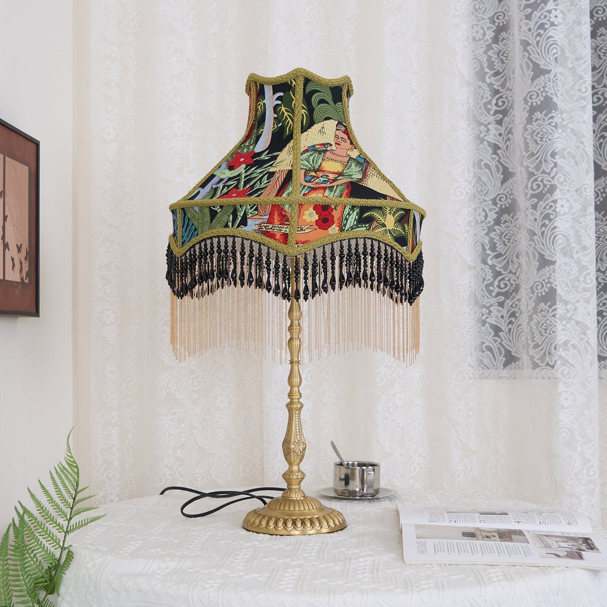 VintageBloom - Tafel Lamp in Franse Bloemmotief met Franje