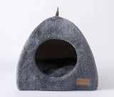 Triangelnest - Luxurious Velvet Cat House Indoor for Ultimate Comfort