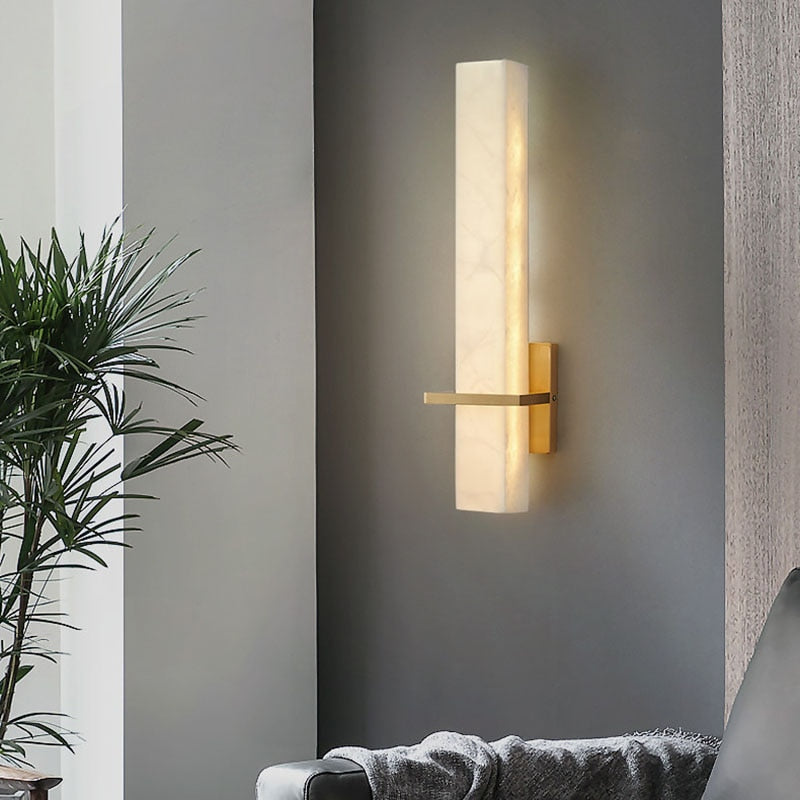 SubtleCube – Sleek Wall Lamp for Soft, Contemporary Light