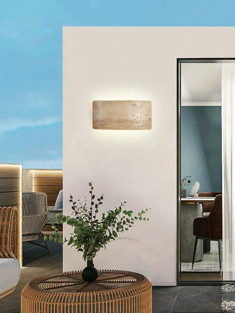 StoneBeam – Minimalist Wall Lamp in Travertine