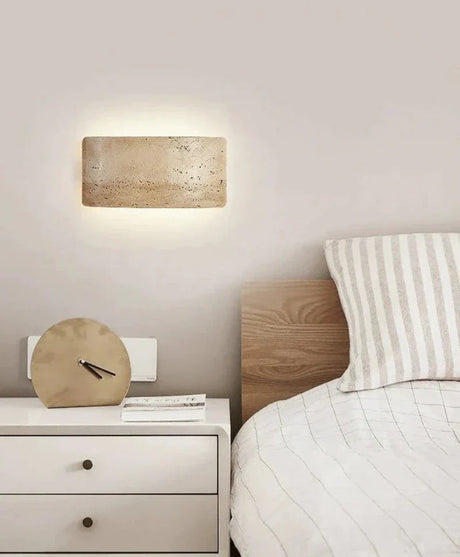 StoneBeam – Minimalist Wall Lamp in Travertine