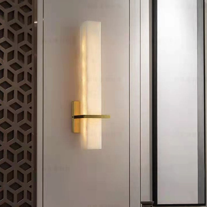 SubtleCube – Sleek Wall Lamp for Soft, Contemporary Light