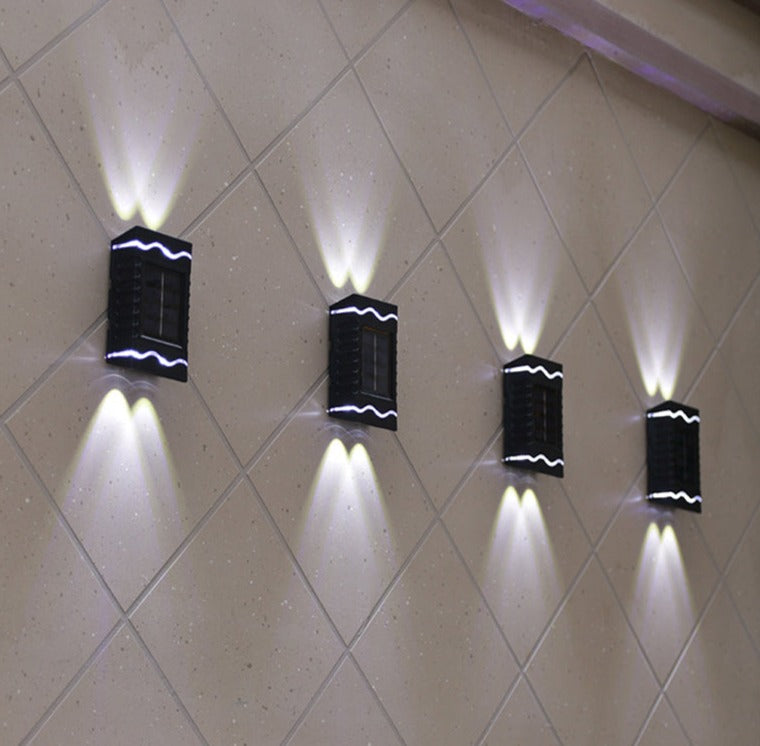 SolarMajesty - Elegant Outdoor Solar Lamp