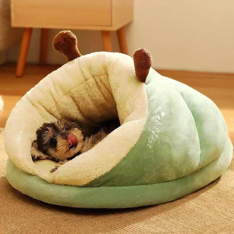 Slippernest - Foldable Dog Bed in Coral Fleece for Winter Comfort