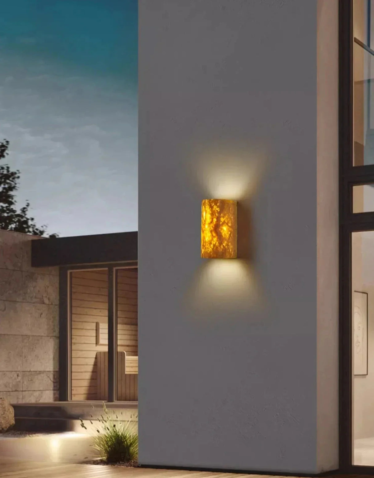 TravertineLuxe – Travertine Wall Lamp for Elegant Interiors
