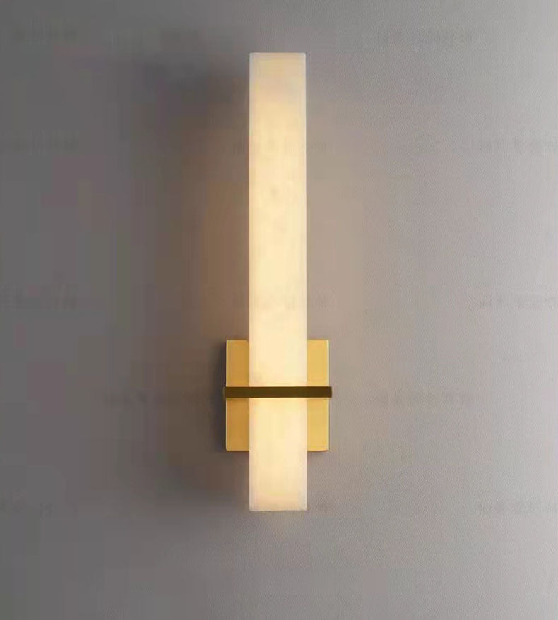 SubtleCube – Sleek Wall Lamp for Soft, Contemporary Light