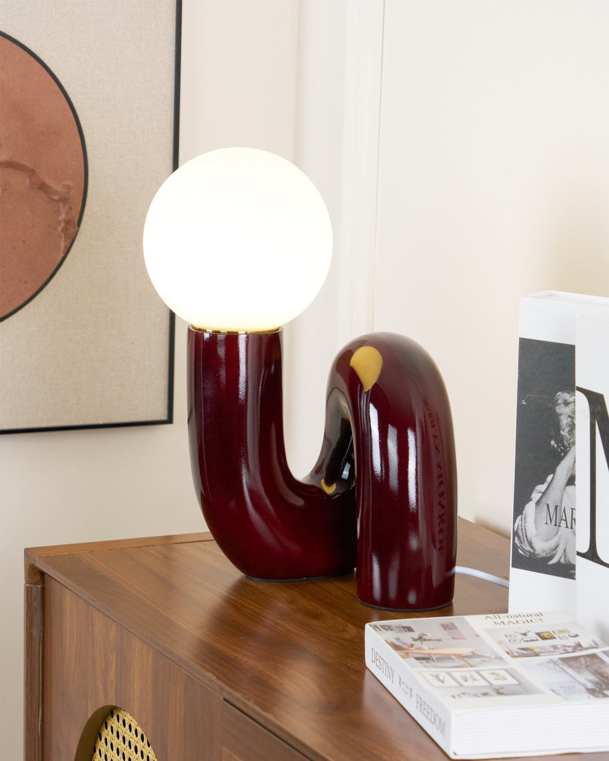 SpiralGlow – Elegant Resin and Glass Table Lamp