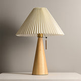 AntiqueRadiance – Elegant Wood and Metal Table Lamp