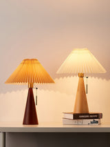 AntiqueRadiance – Elegant Wood and Metal Table Lamp