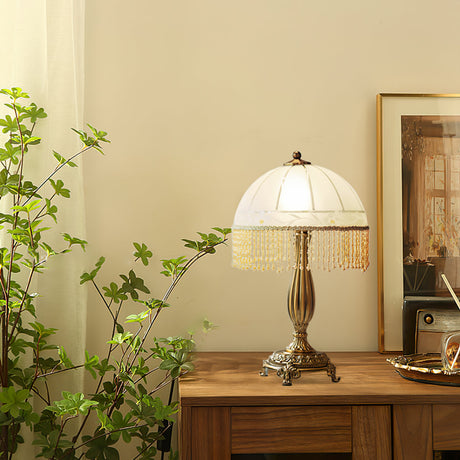 TasselLuxe - Table Lamp