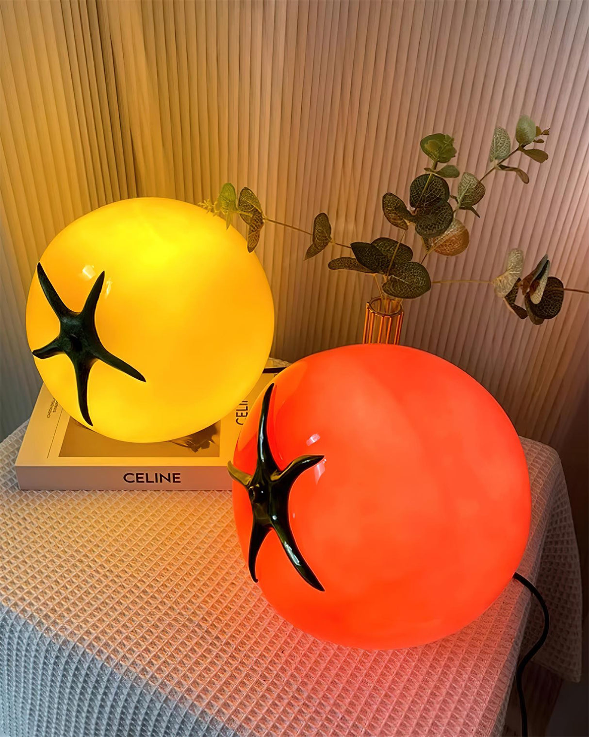 TomatoRadiance - Modern Table Lamp