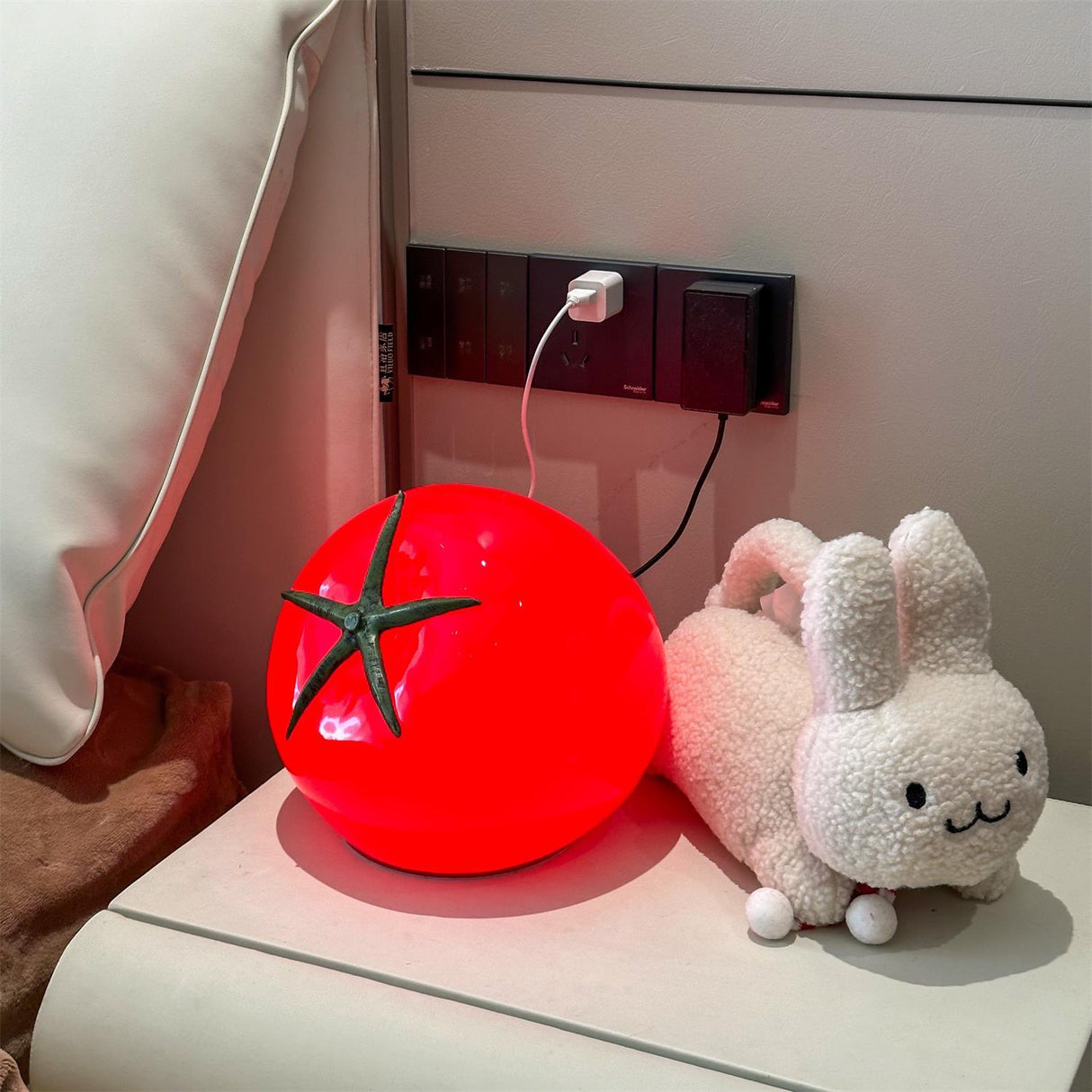 TomatoRadiance - Resin Lamp