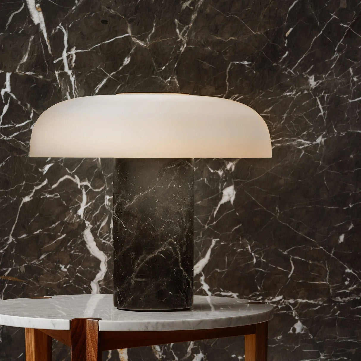 VibrantGleam - Stylish Desk Lamp