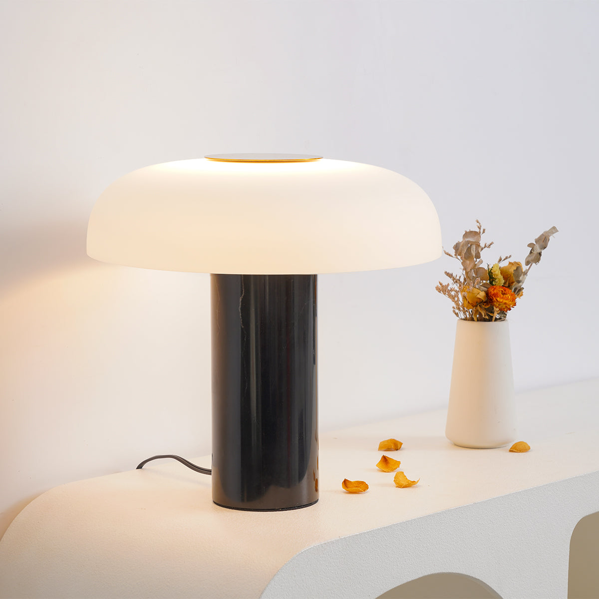 VibrantGleam - Stylish Desk Lamp