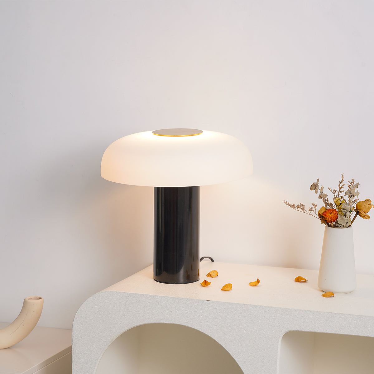VibrantGleam - Stylish Desk Lamp
