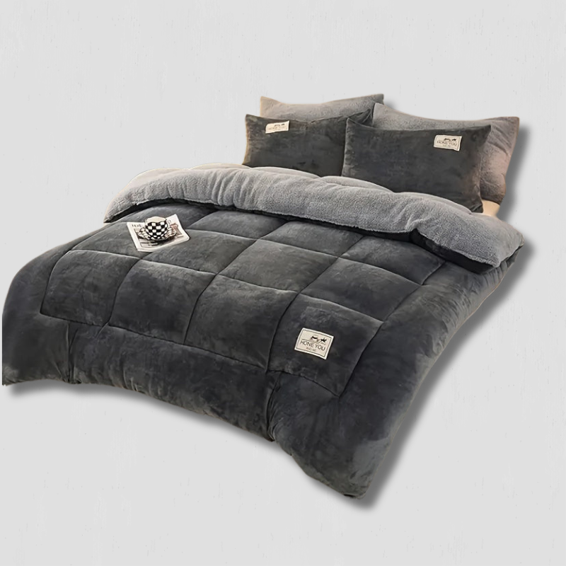 WarmNest - Luxury Soft Duvet