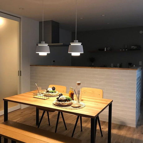 StellarBeam - Elegant Light Pendant
