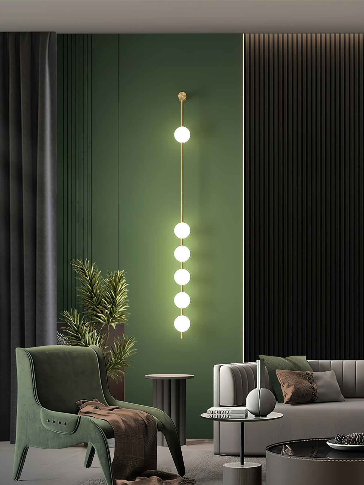StreamGold – Modern Vertical Wall Lamp with Gold Accents