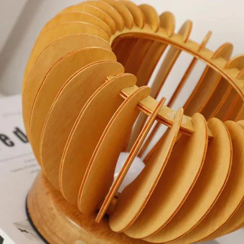 WoodFlex - Flexible Wooden Table Lamp