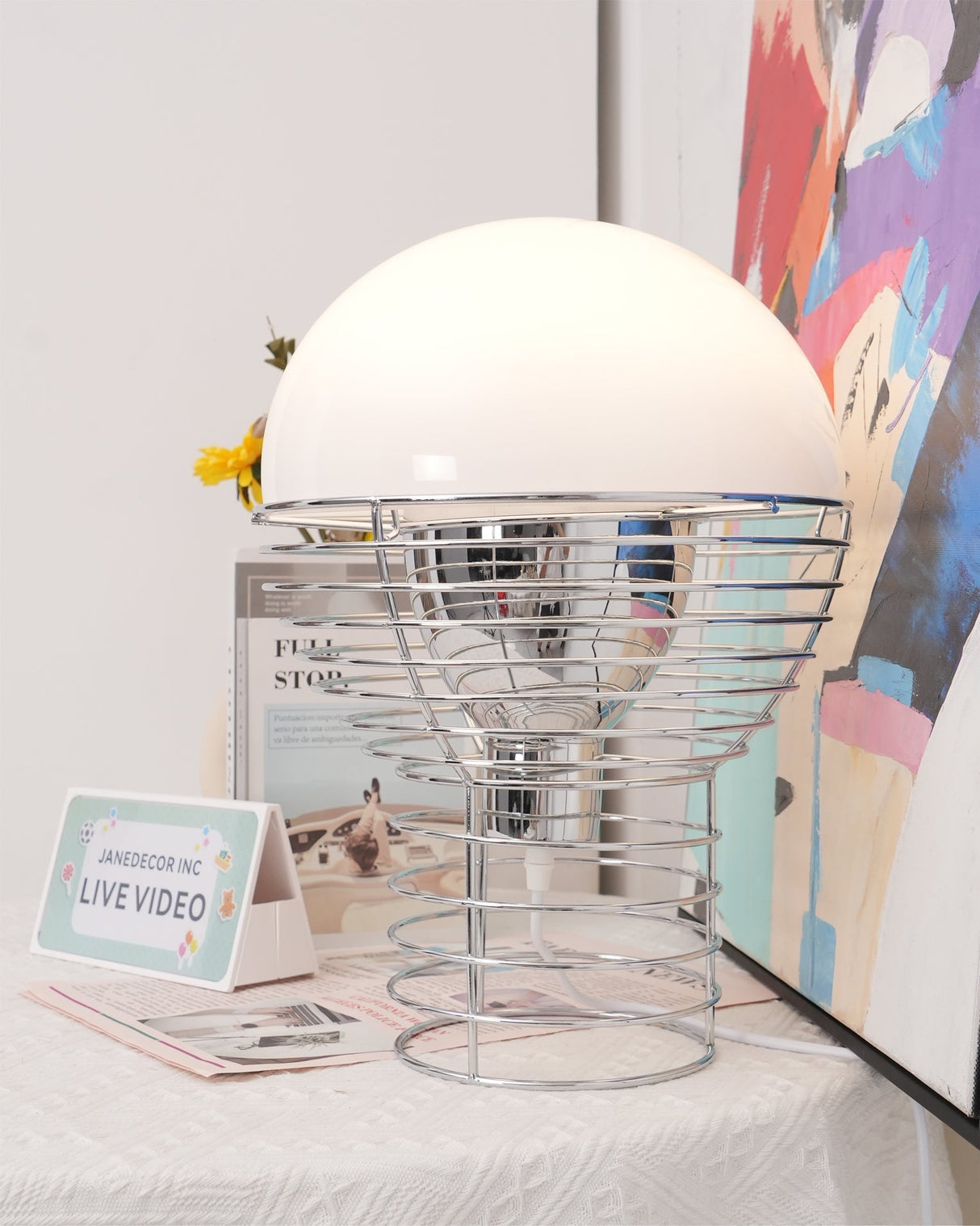 WireAura - Elegant Desk Lamp