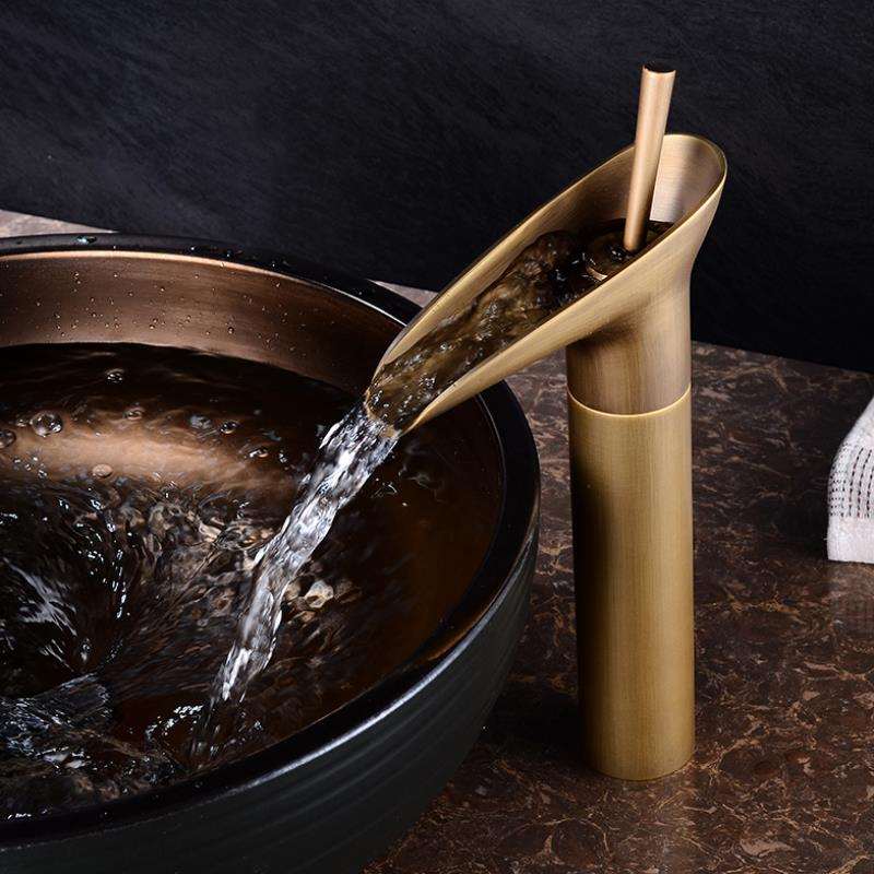 AquaScape - Retro Waterfall Bathroom Faucet