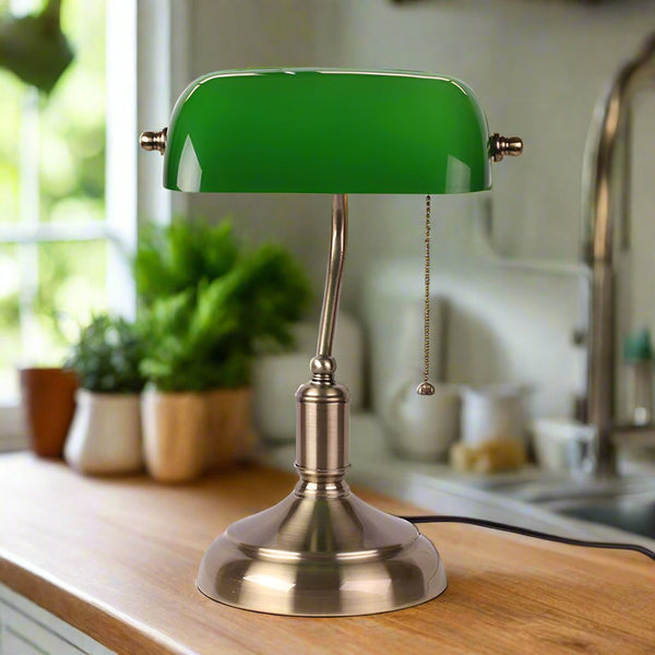 AntiqueLume – Refined Glass Table Lamp