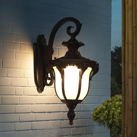 Vintage Weather-Resistant Outdoor Wall Lamp - Timeless Elegance for Outdoor Lights