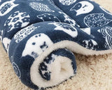 Ultra Soft Cat Blanket – Cozy Flannel Blanket with Cats, Hypoallergenic and Machine Washable, Perfect for All Cats