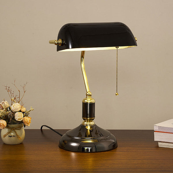 AntiqueLume – Refined Glass Table Lamp