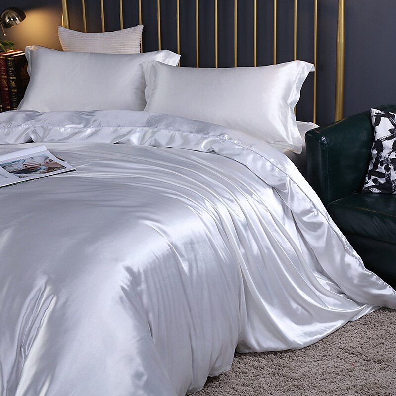 SleepSerenity - 4-Piece Bedding Collection