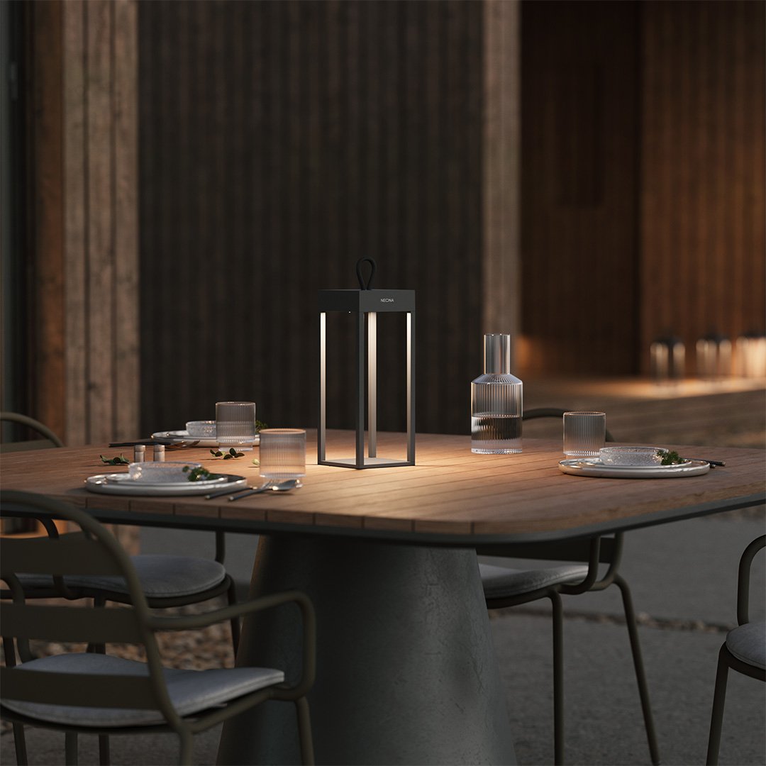 TouchBeam - Compact LED Lamp with Touch Sensitivity
