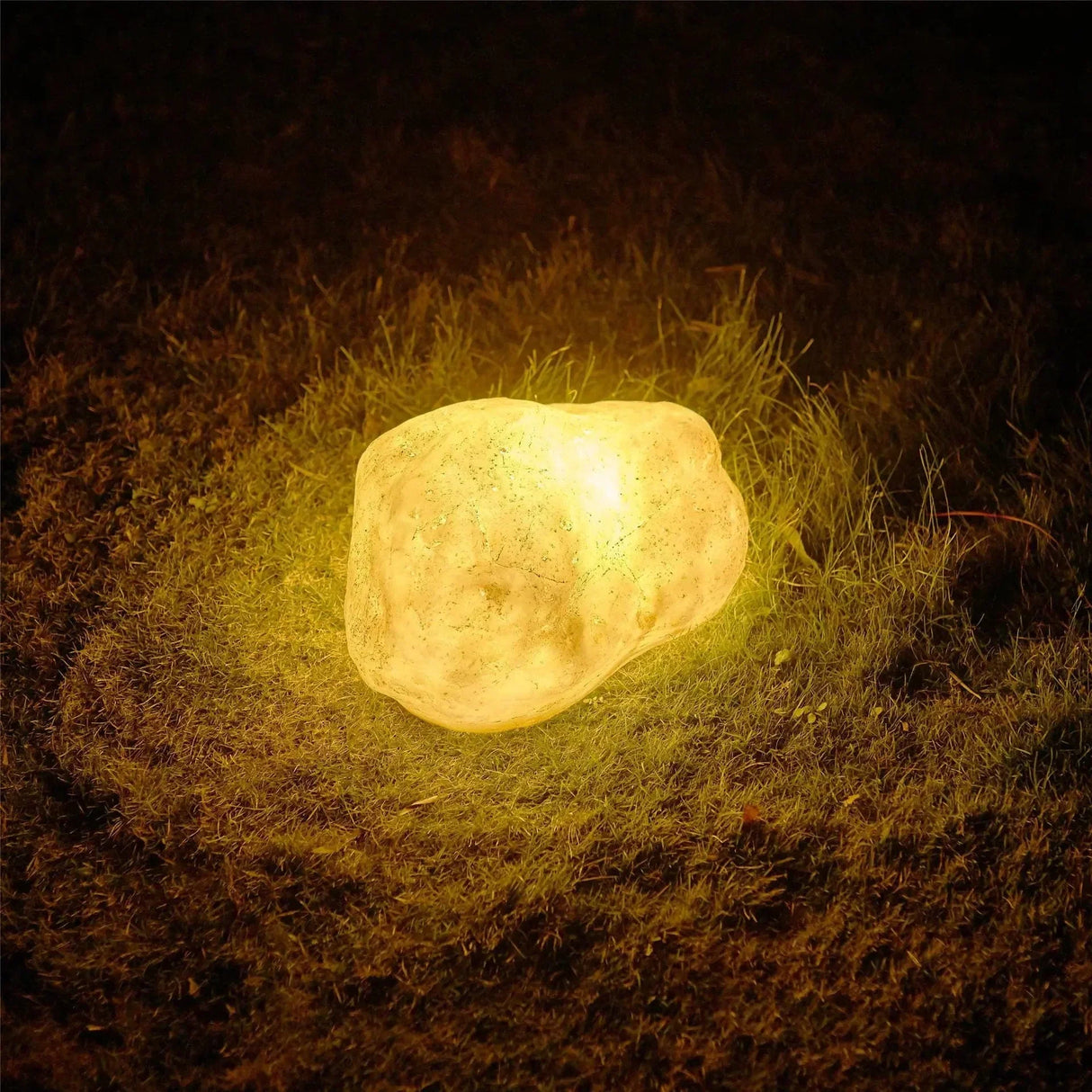 Vibrant Stone Solar Garden Lights - Durable Outdoor Landscape Lighting for Pathways and Gardens