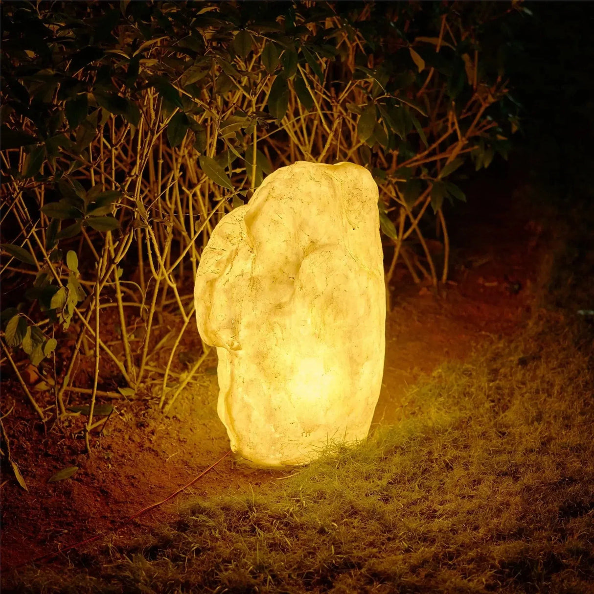 Vibrant Stone Solar Garden Lights - Durable Outdoor Landscape Lighting for Pathways and Gardens