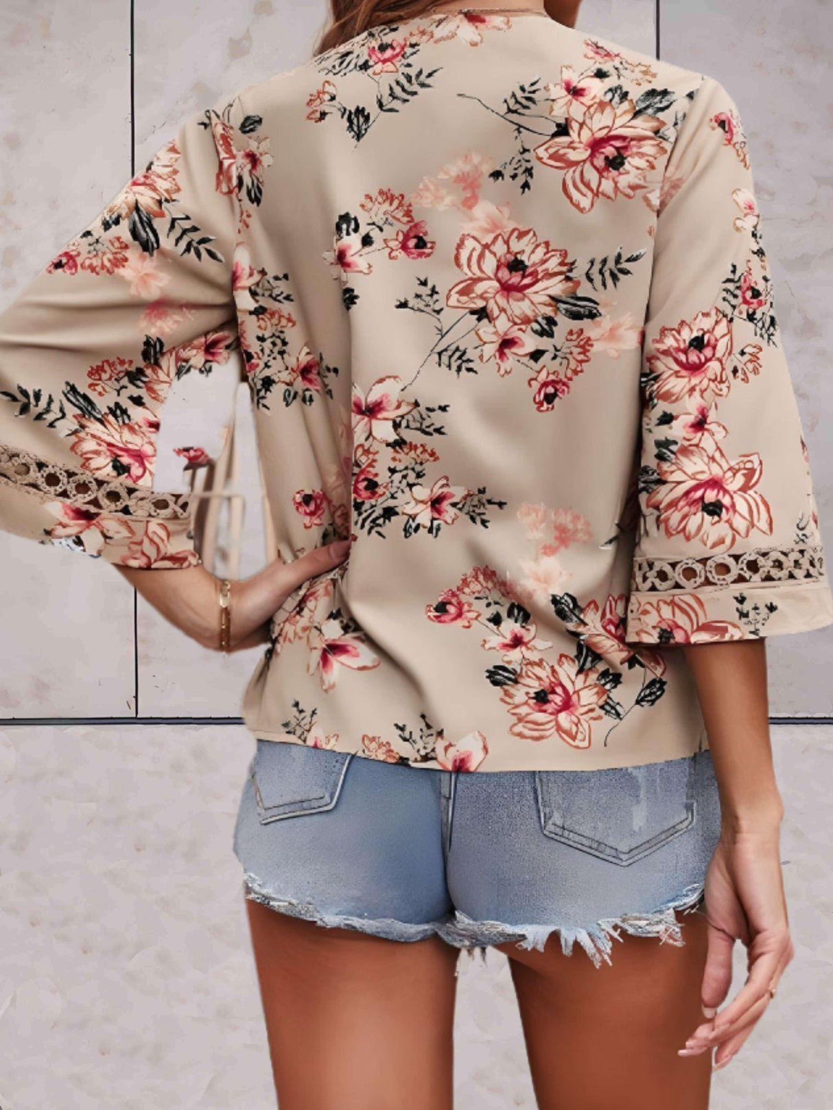 Women's Blouse Floral Pattern Lightweight V-Neck