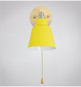 SpinGlow – Rotating Wall Lamp with Toggle Chain