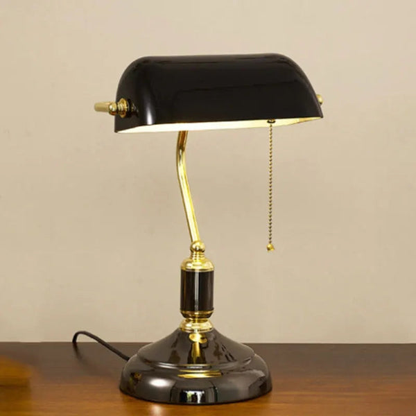AntiqueLume – Refined Glass Table Lamp